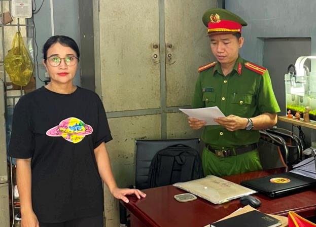 Giá nhà Hà Nội tăng vọt: Nỗi lo của phụ huynh khi tìm chỗ ở cho con đại học