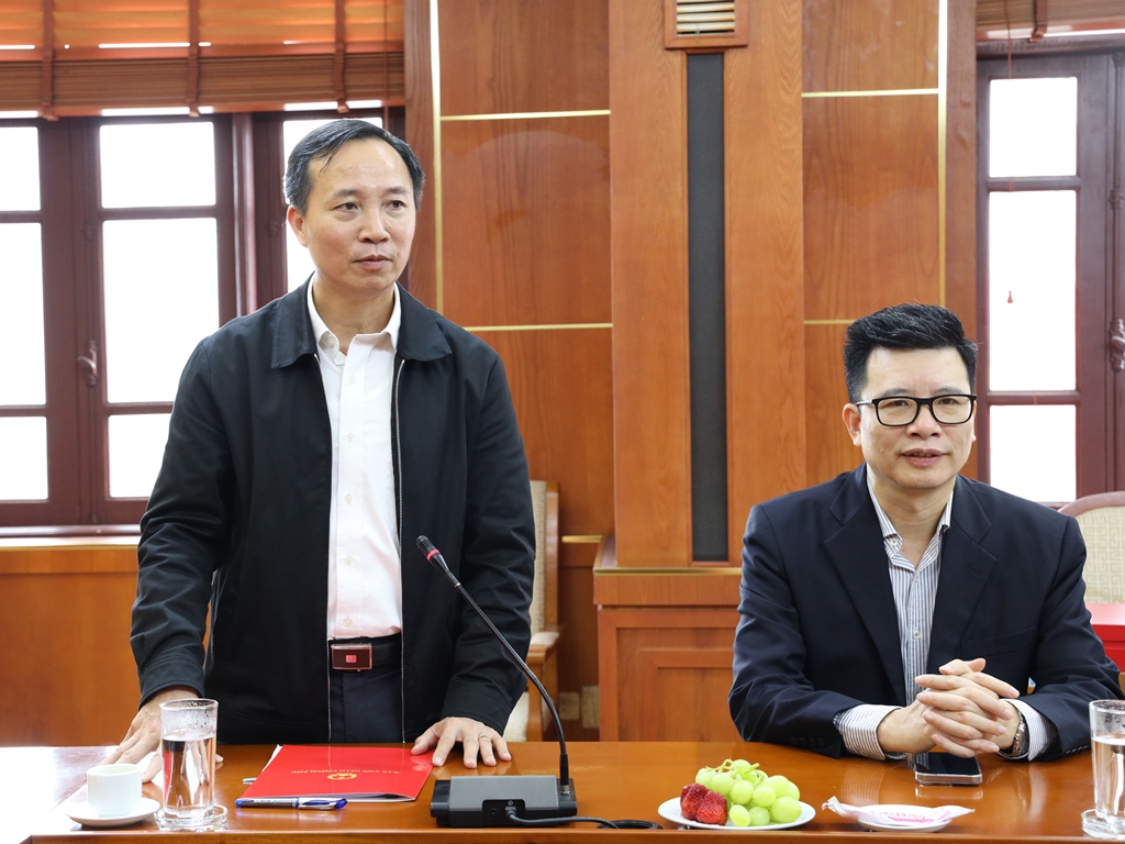 Lãnh đạo Bộ Dân tộc và Tôn giáo chúc mừng GHPGVN nhân mùa Vu lan