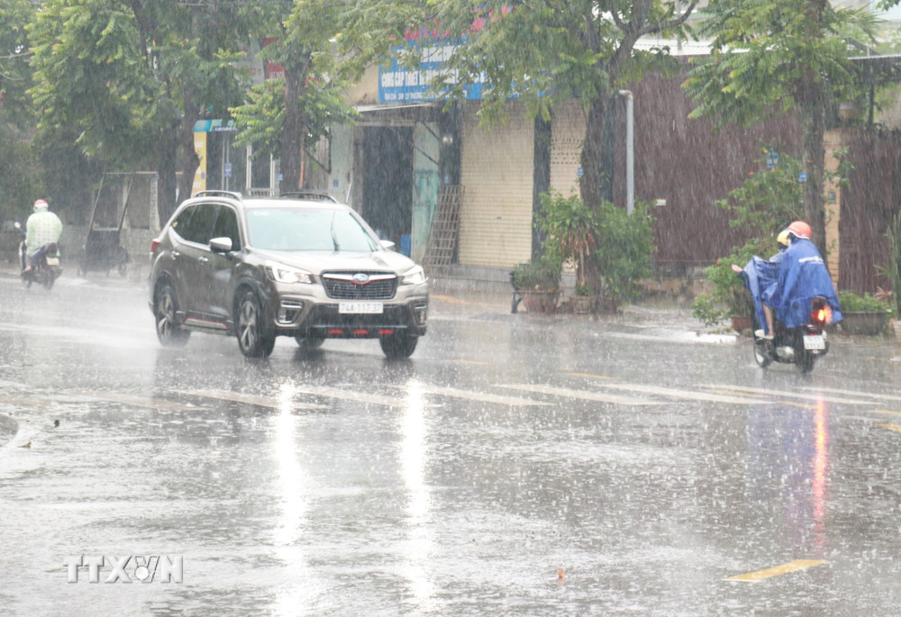 Dự Báo Thời Tiết Hà Nội Ngày 4/11: Mưa và Trời Rét